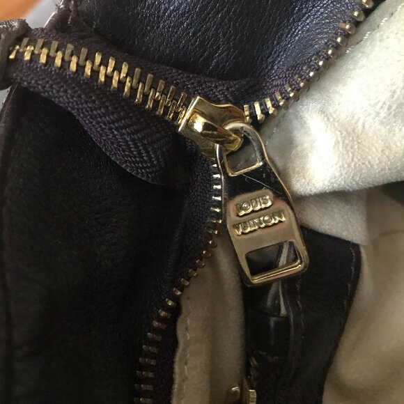 Louis Vuitton Vintage Artsy MM Shoulder Bag AUTHENTIC - Picture 13 of 15